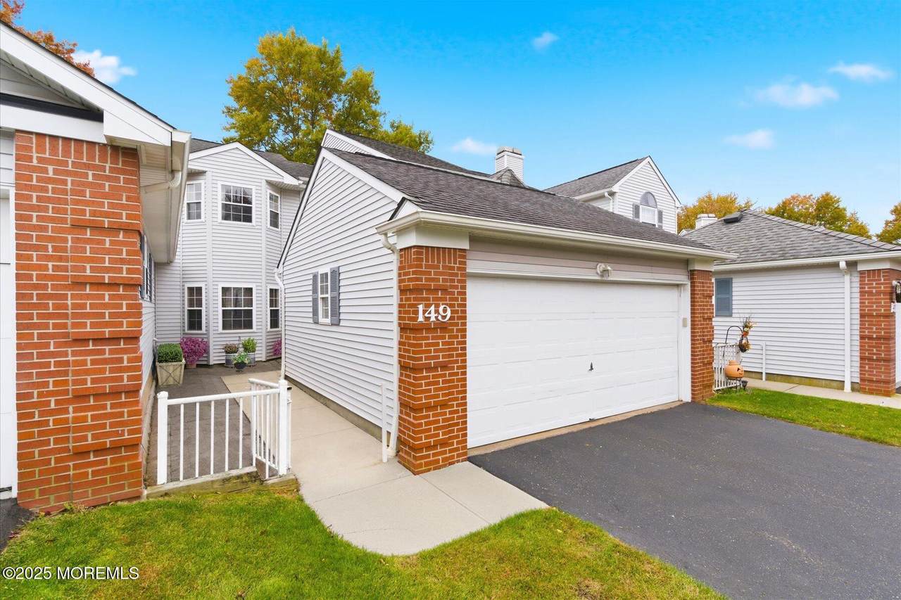 149 Jefferson Drive - Photo 1