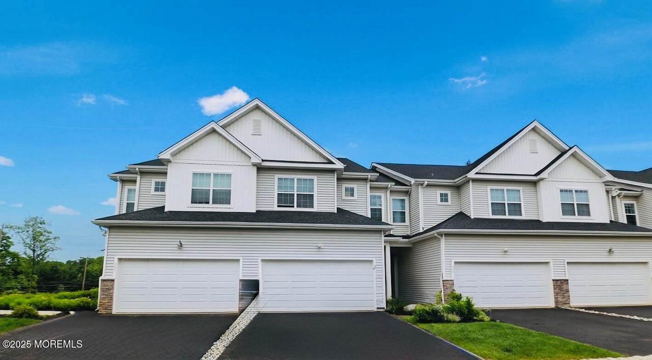 102 Pilot Street - Photo 1