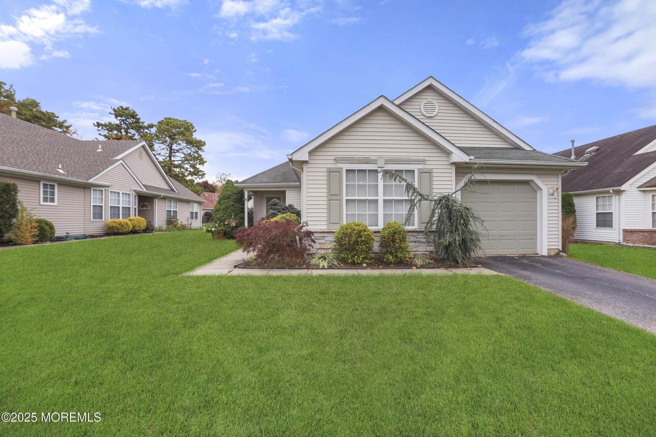 90 Skyline Drive - Photo 1