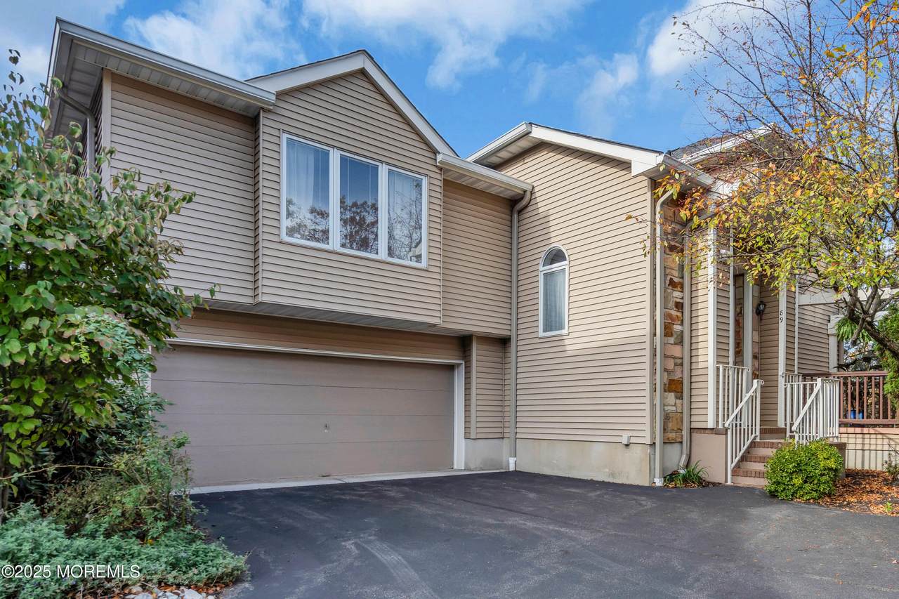 89 Clarken Drive - Photo 1