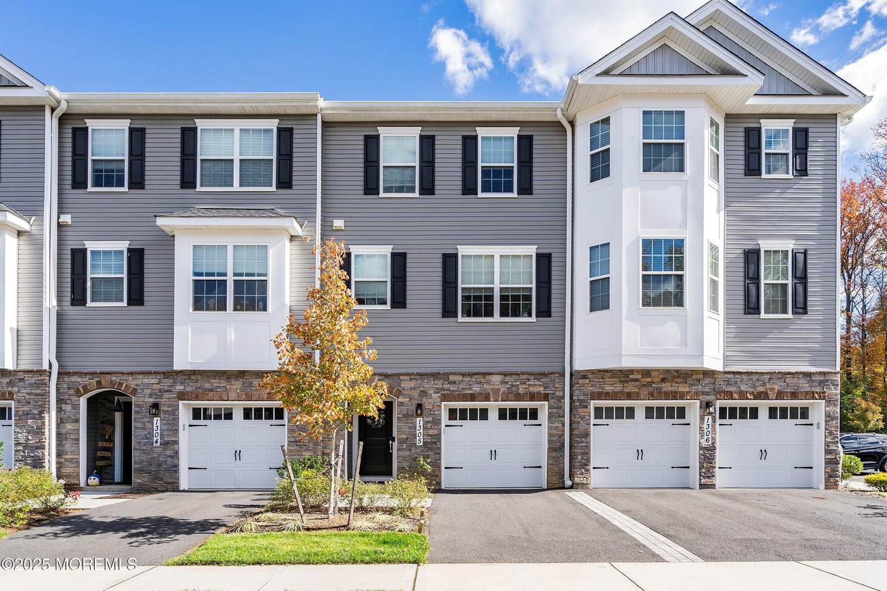 1305 Arose Lane - Photo 1