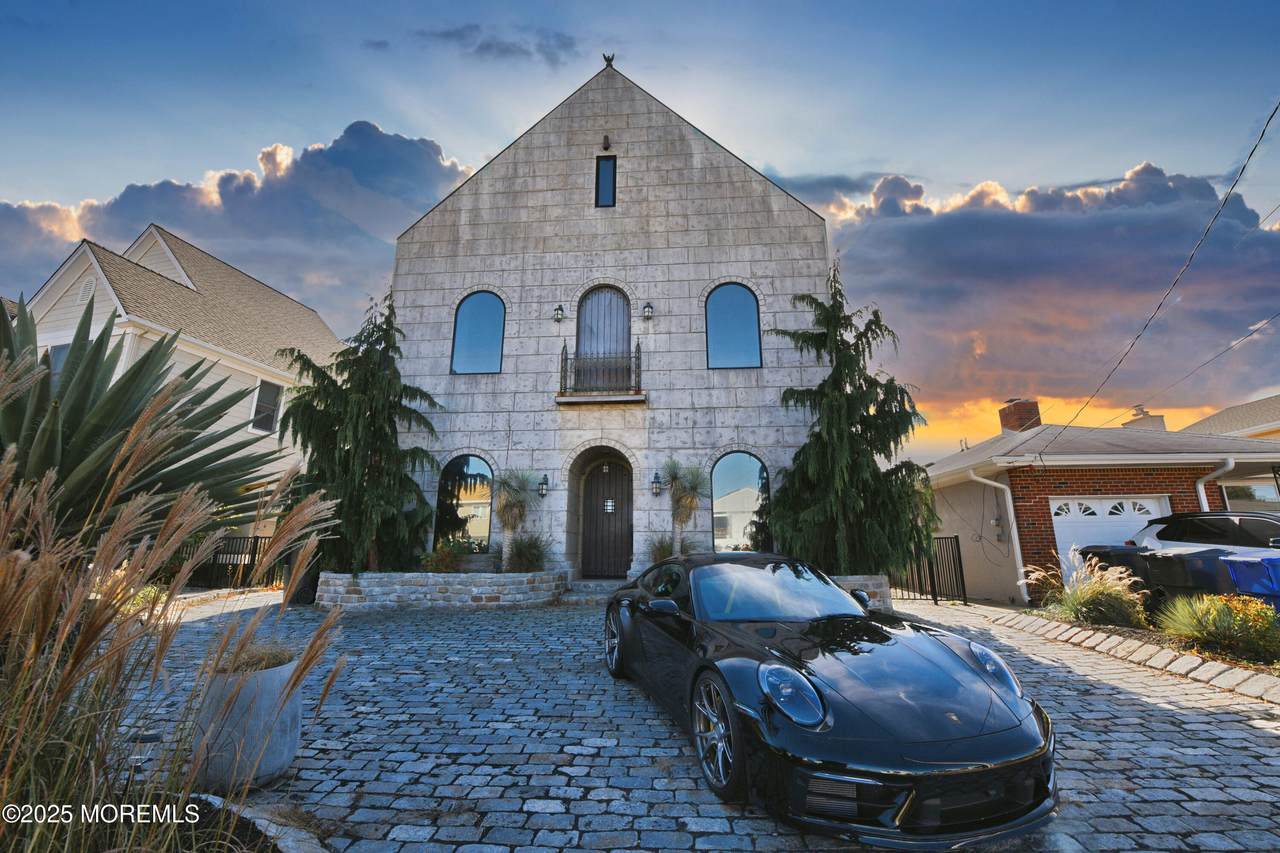 231 Bay Stream Drive - Photo 1