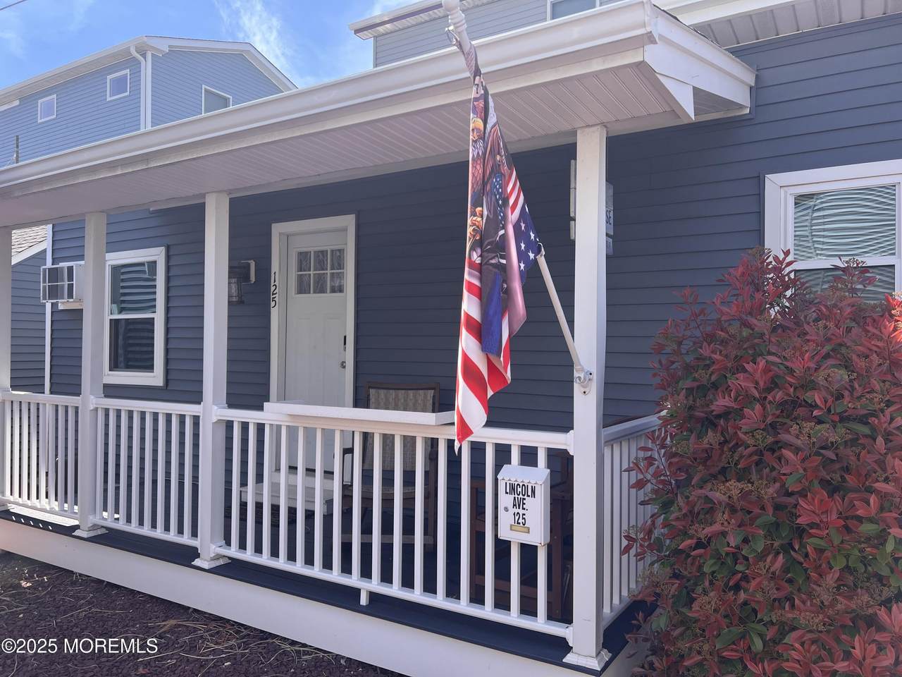 125 Lincoln Avenue - Photo 1