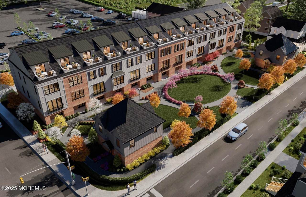 44 Hudson Avenue - Photo 1