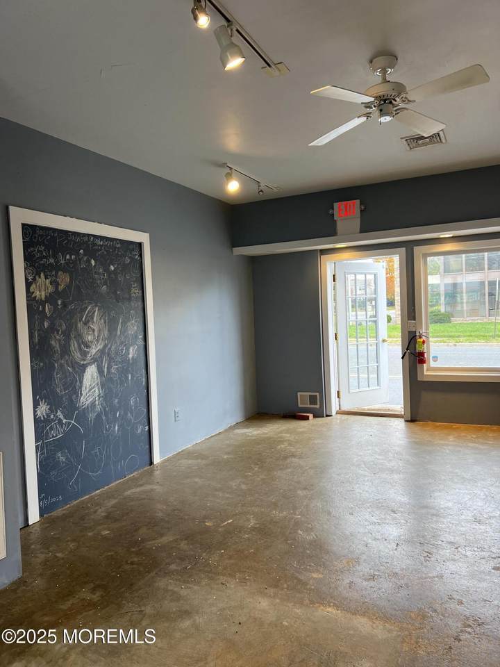 350 Silverside Avenue - Photo 1