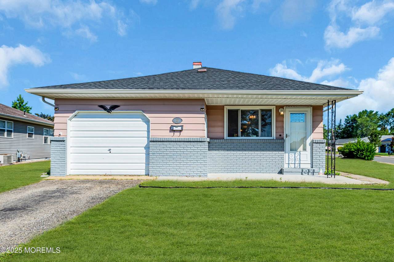 37 Oranjestad Street - Photo 1