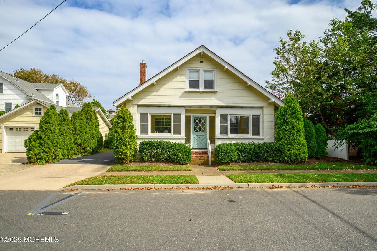 4 2nd Avenue - Photo 1