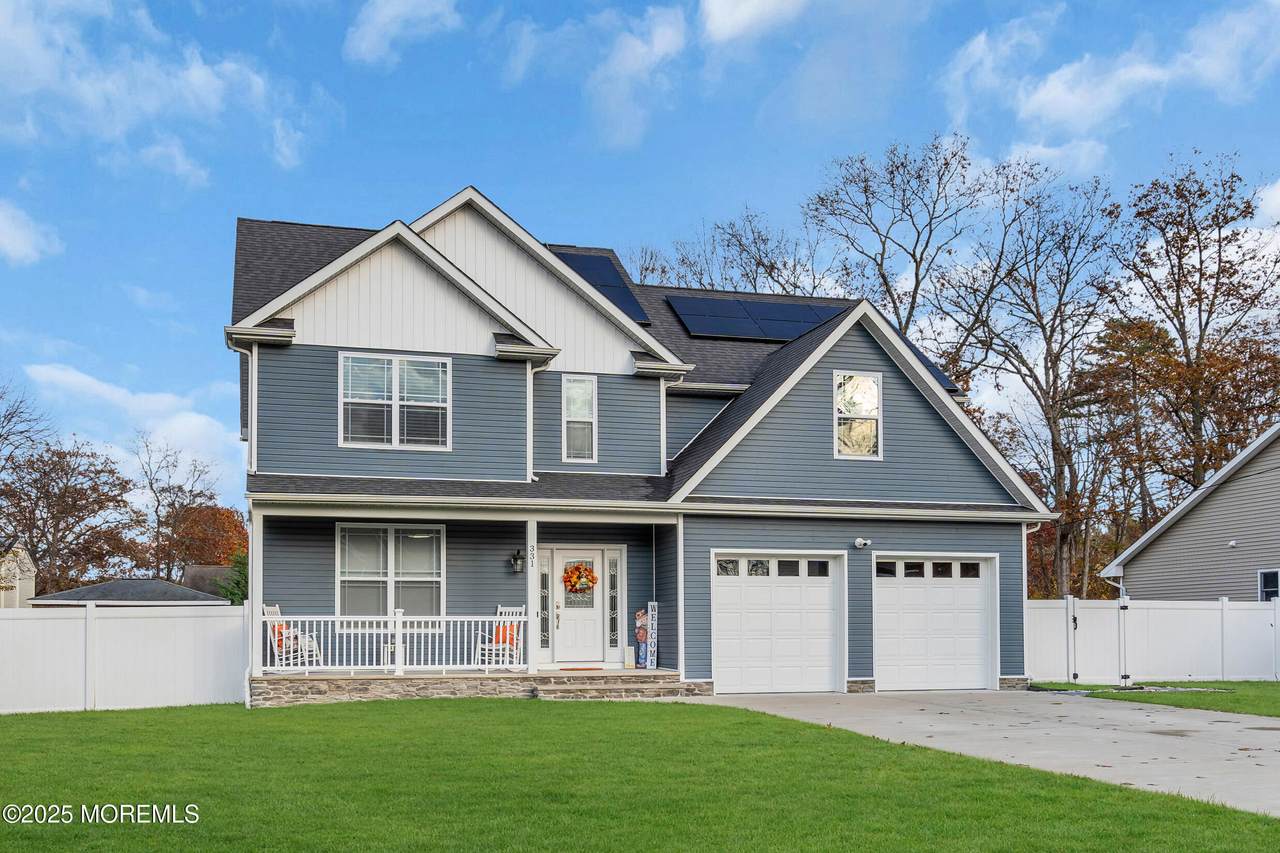 331 Arlington Avenue - Photo 1