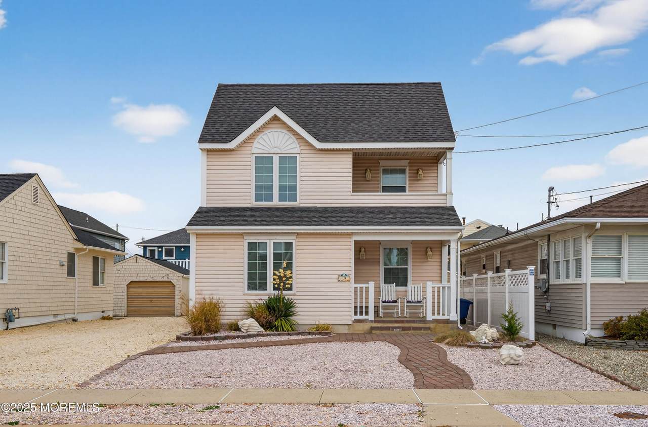 B19 Haddonfield Avenue - Photo 1