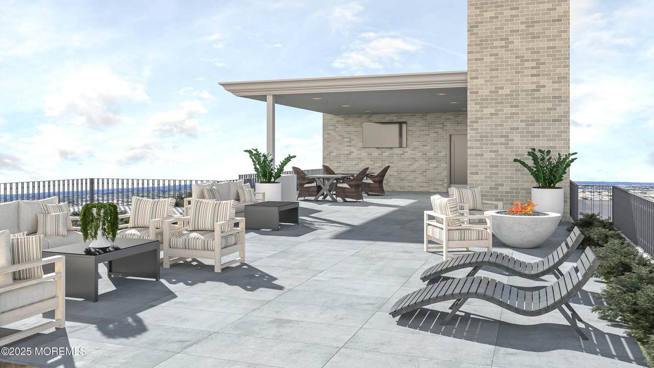 180 Morris Avenue - Photo 1