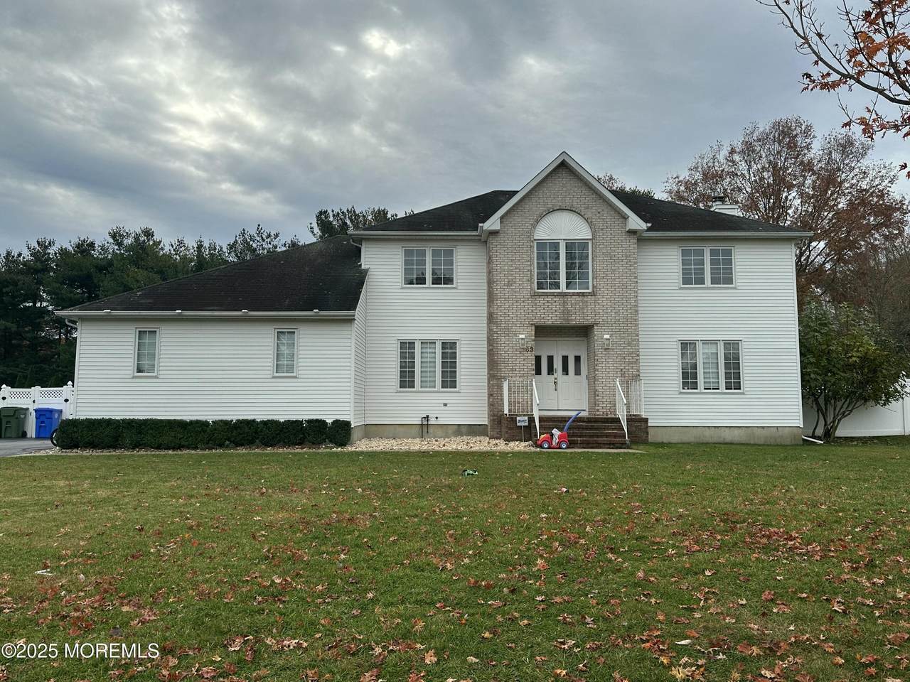 63 Jamestown Drive - Photo 1