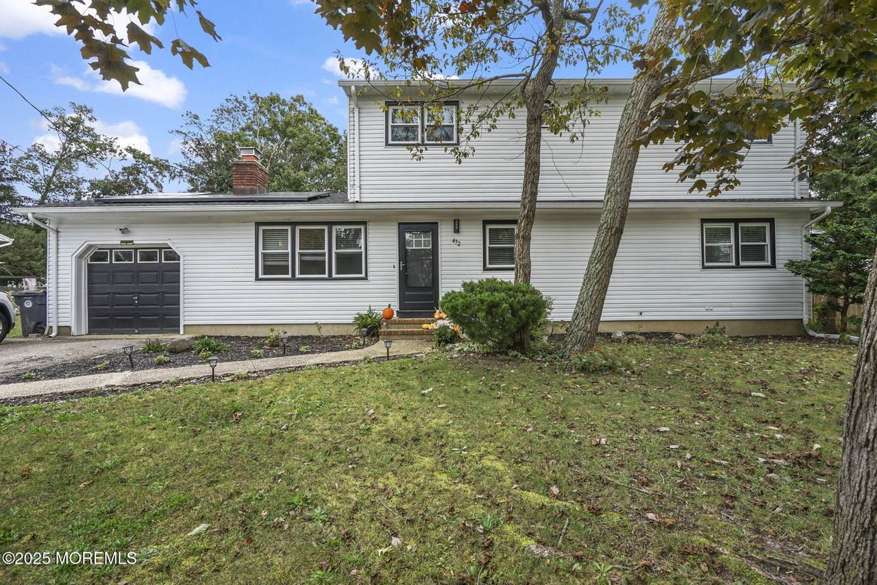 432 18th Avenue - Photo 1