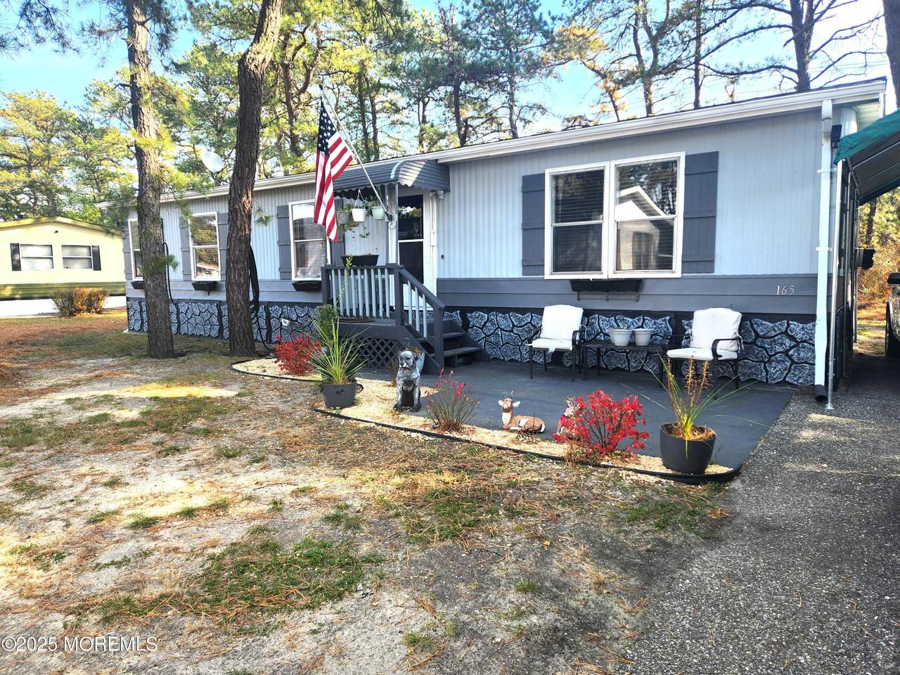 165 Mockingbird Way - Photo 1