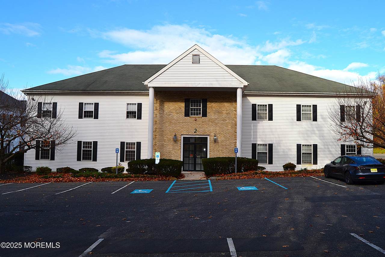 670 Beers Street - Photo 1