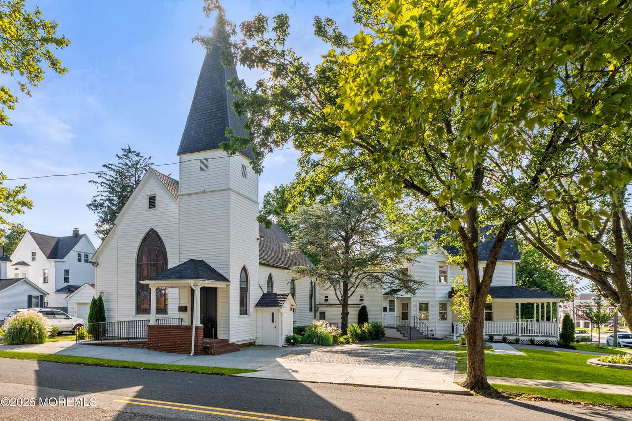 73 3rd Avenue - Photo 1