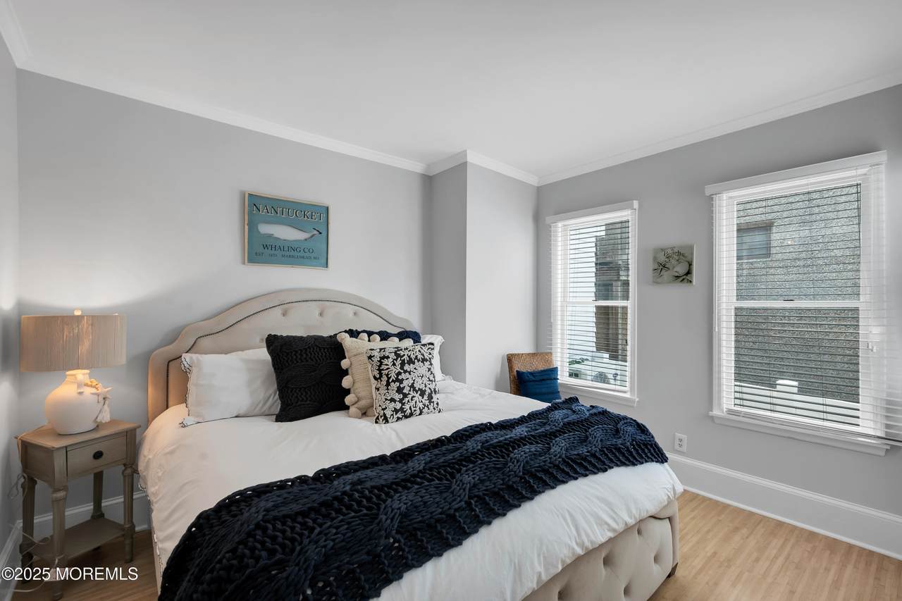 512 Main Avenue - Photo 1