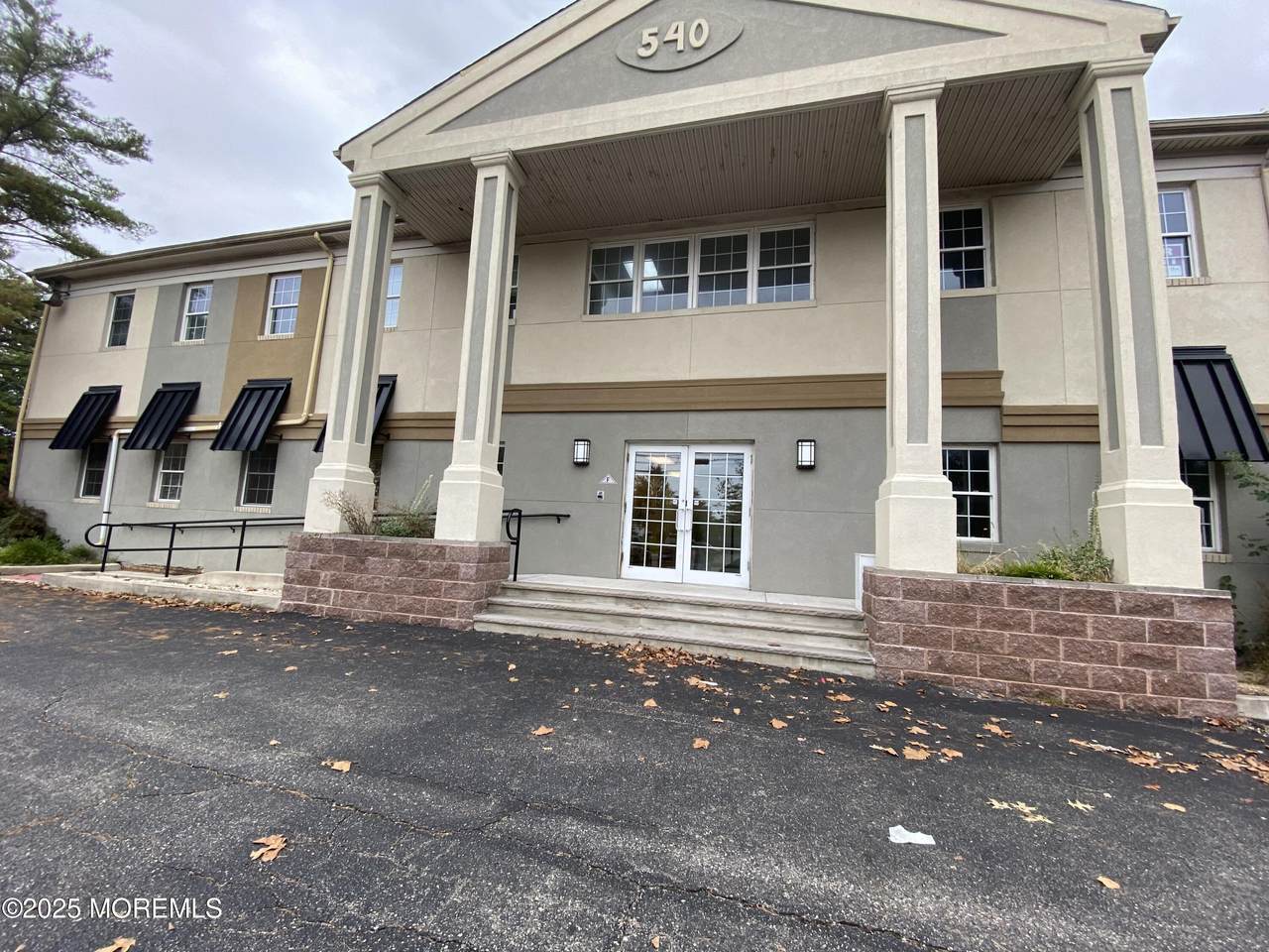 540 Lacey Road - Photo 1