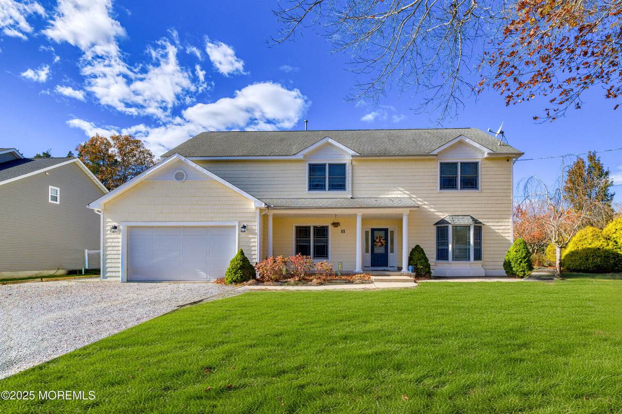 11 Greenbriar Drive - Photo 1