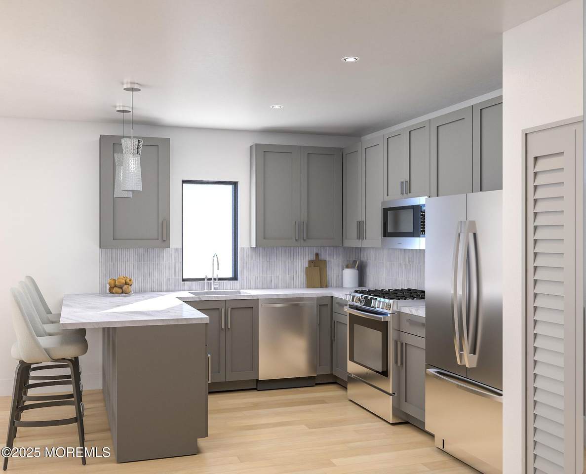 180 Morris Avenue - Photo 1