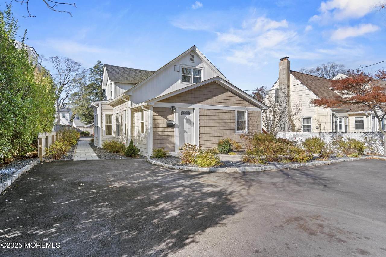 207 River Avenue - Photo 1