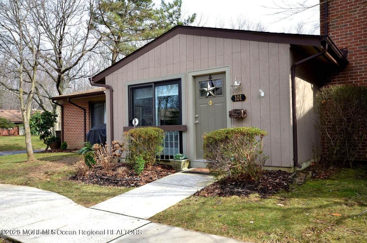 101 Hancock Court - Photo 1