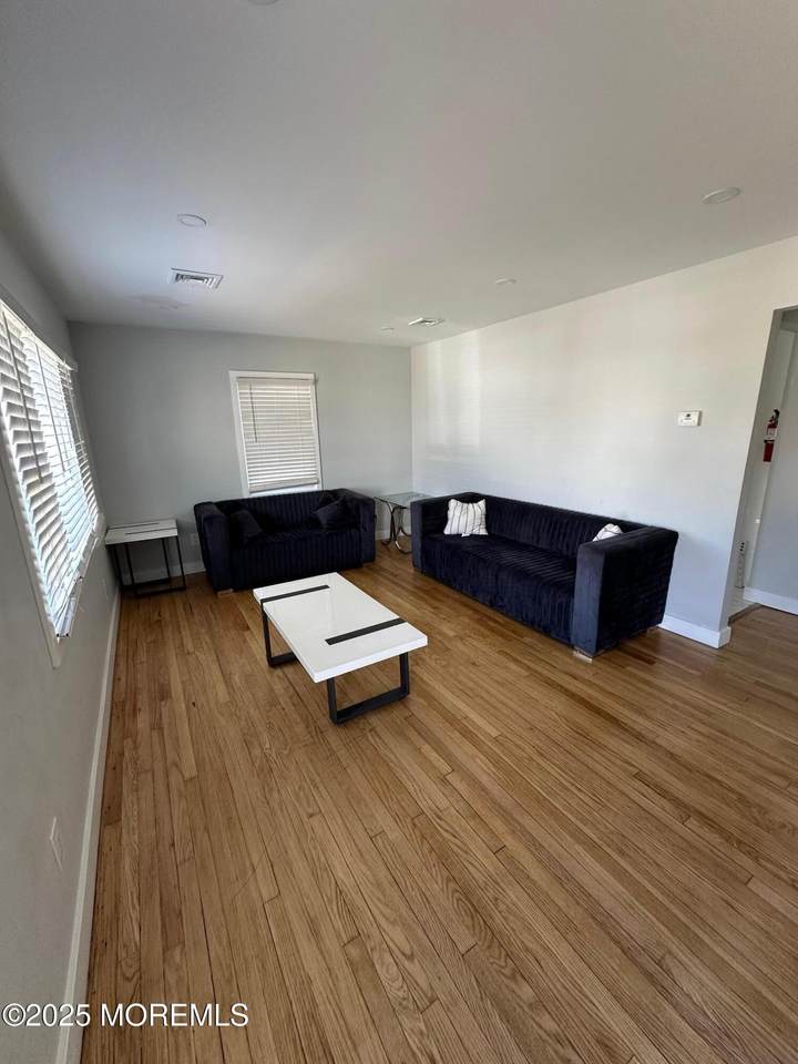 10 Campbell Court - Photo 1