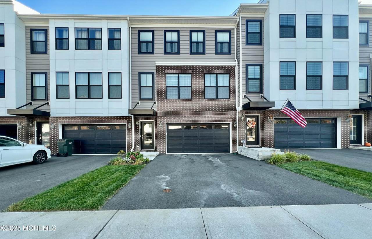 32 Mariveles Way - Photo 1