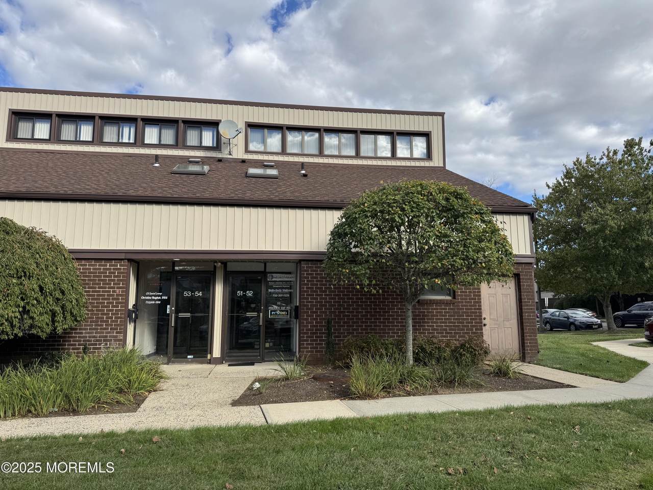 52 Brunswick Woods Drive - Photo 1