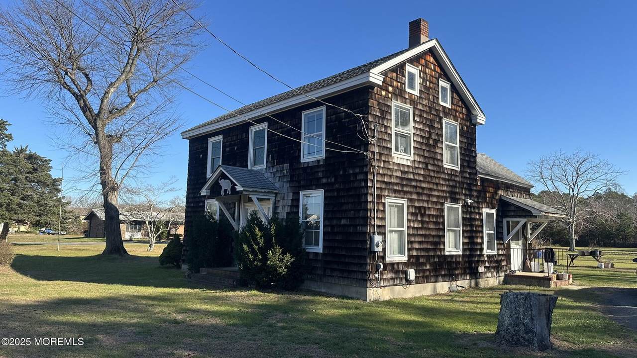 295 Main Street - Photo 1