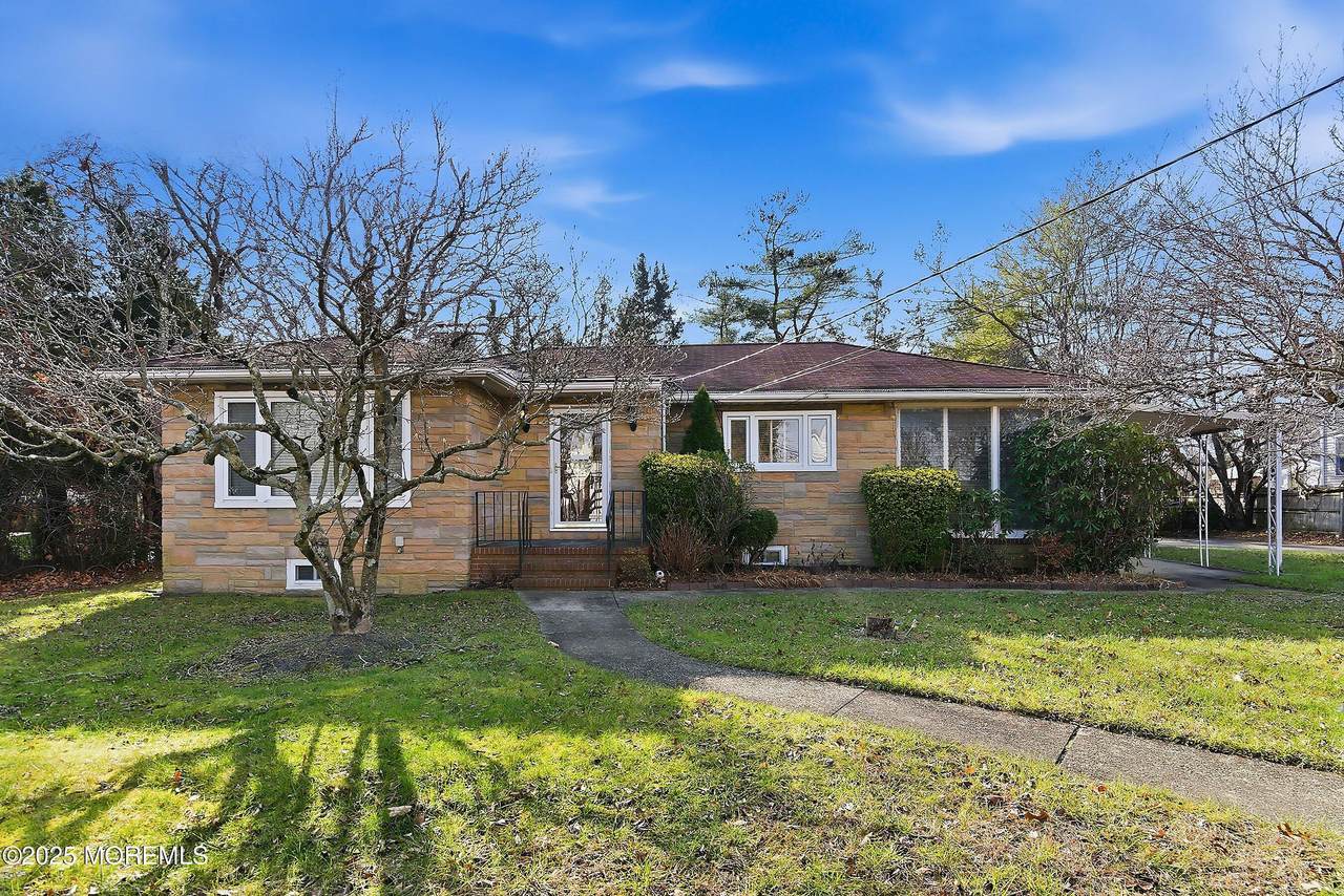 34 Central Avenue - Photo 1