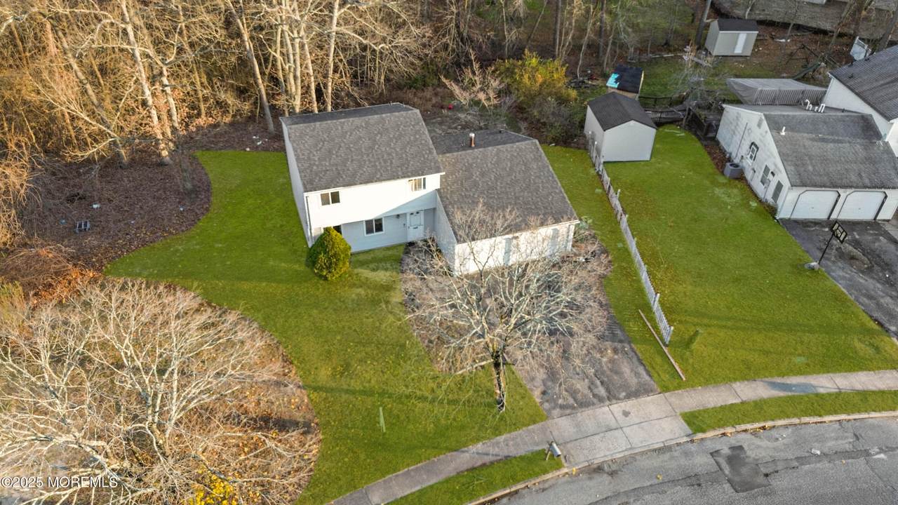 129 Van Buren Avenue - Photo 1