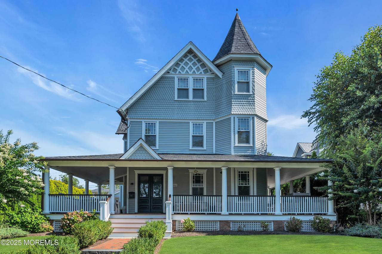 214 Monmouth Avenue - Photo 1