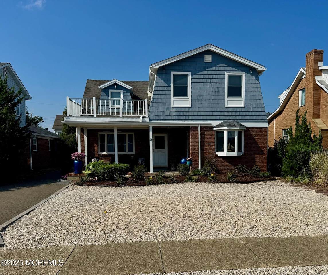 12 York Avenue - Photo 1