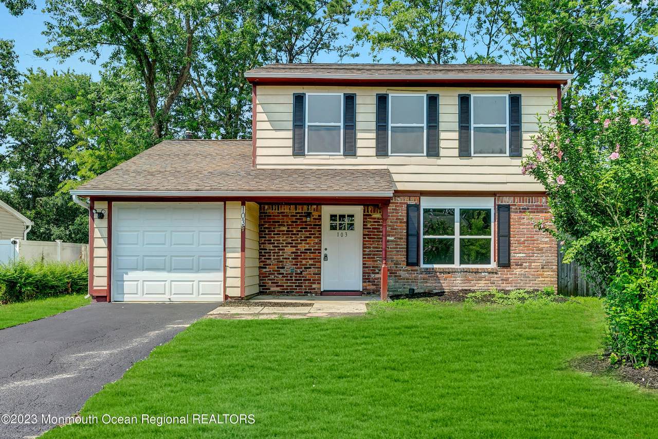 103 Barnegat Boulevard - Photo 1