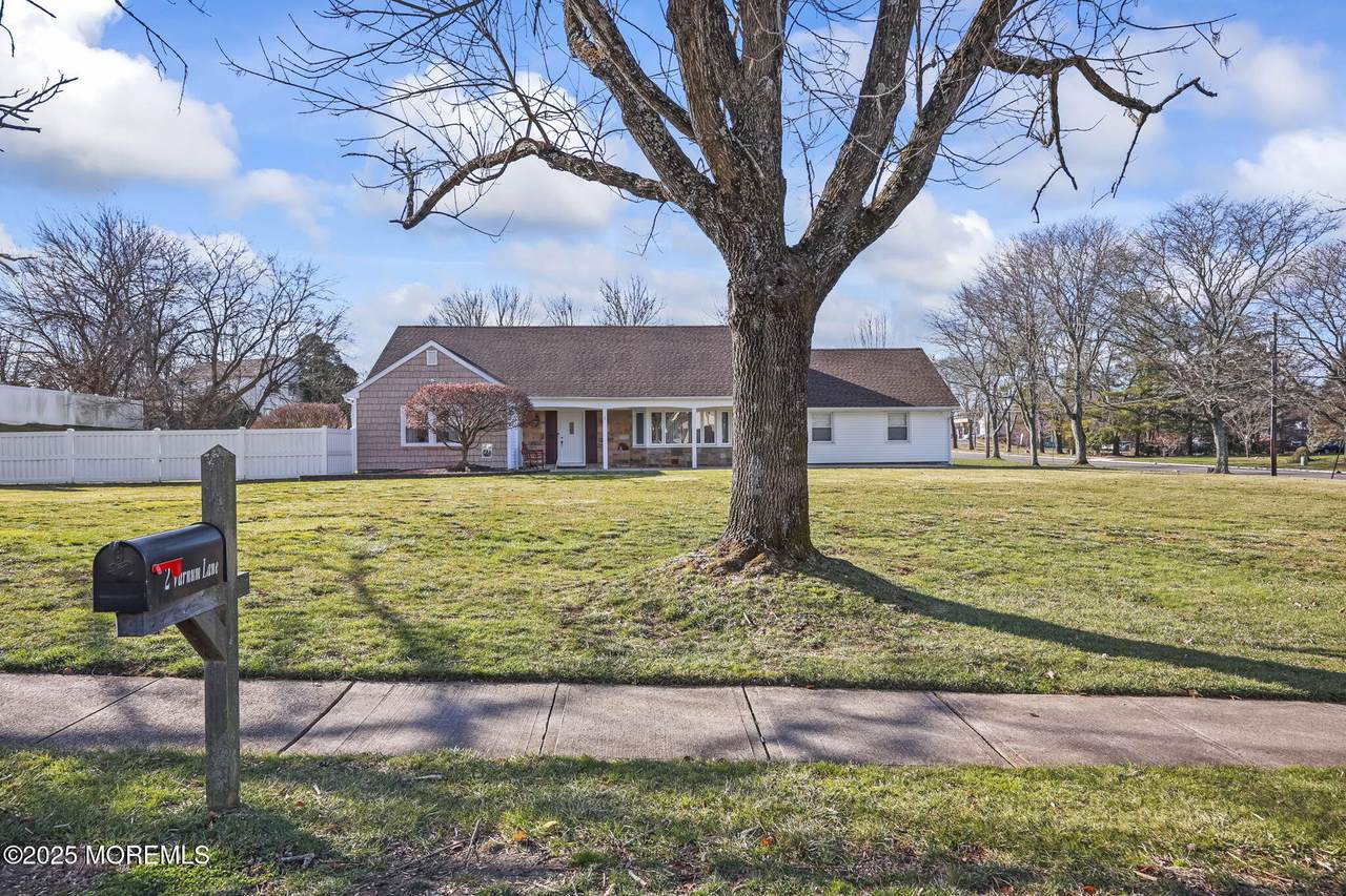 2 Varnum Lane - Photo 1