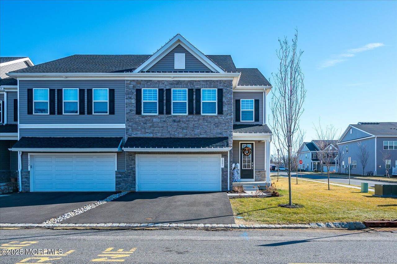 1001 Navigator Avenue - Photo 1