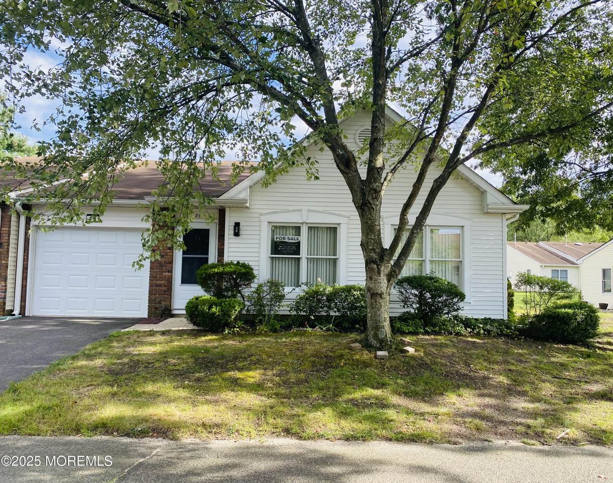 71 Jean Street - Photo 1