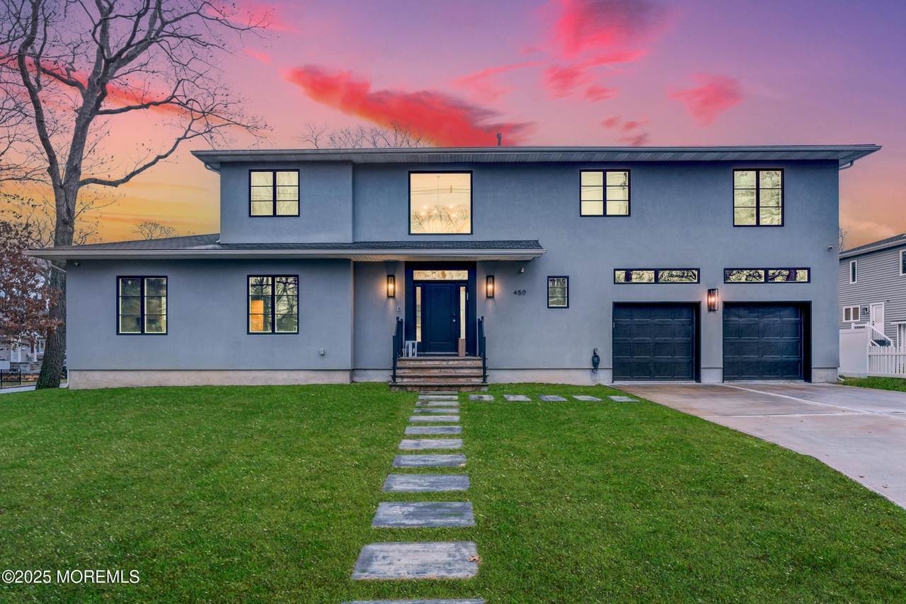 450 Wells Avenue - Photo 1