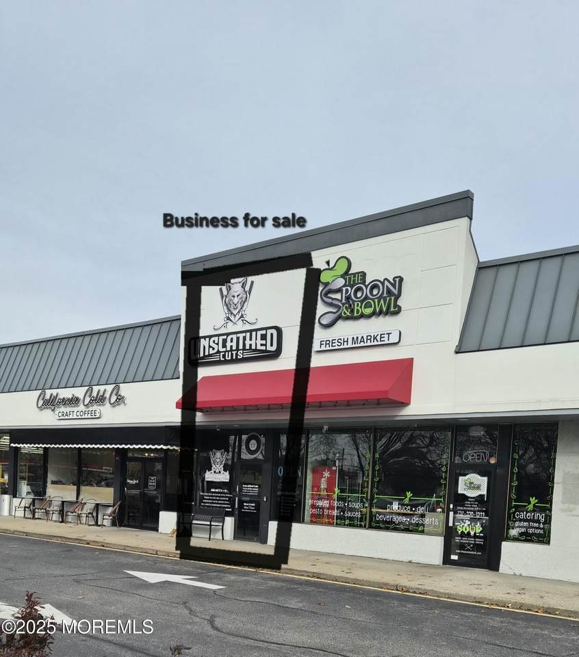 990 Cedarbridge Avenue - Photo 1