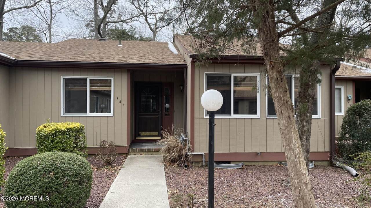 151 Middle Holly Lane - Photo 1