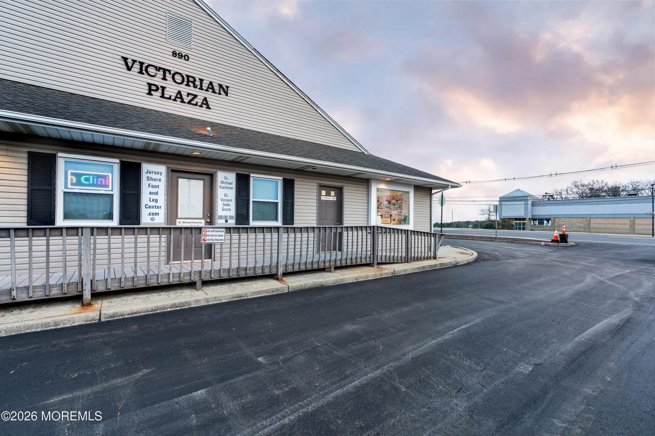 890 Bay Avenue - Photo 1