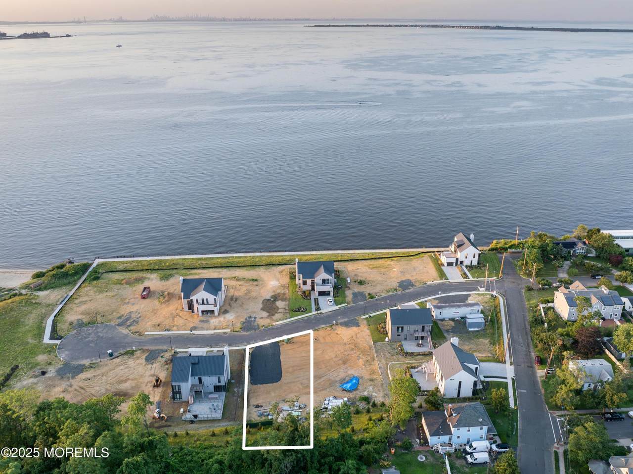 7 Brant Drive - Photo 1