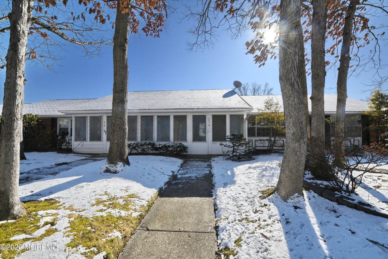 243D Jefferson Court - Photo 1