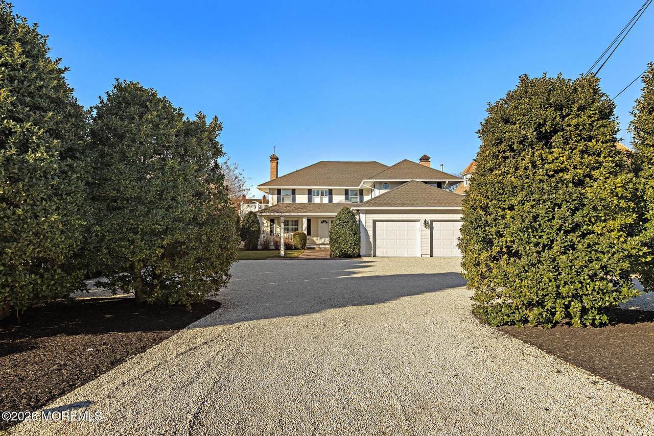 954 Barnegat Lane - Photo 1