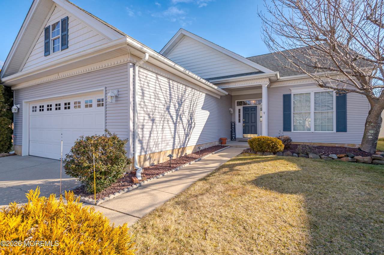 21 Sawgrass Street - Photo 1