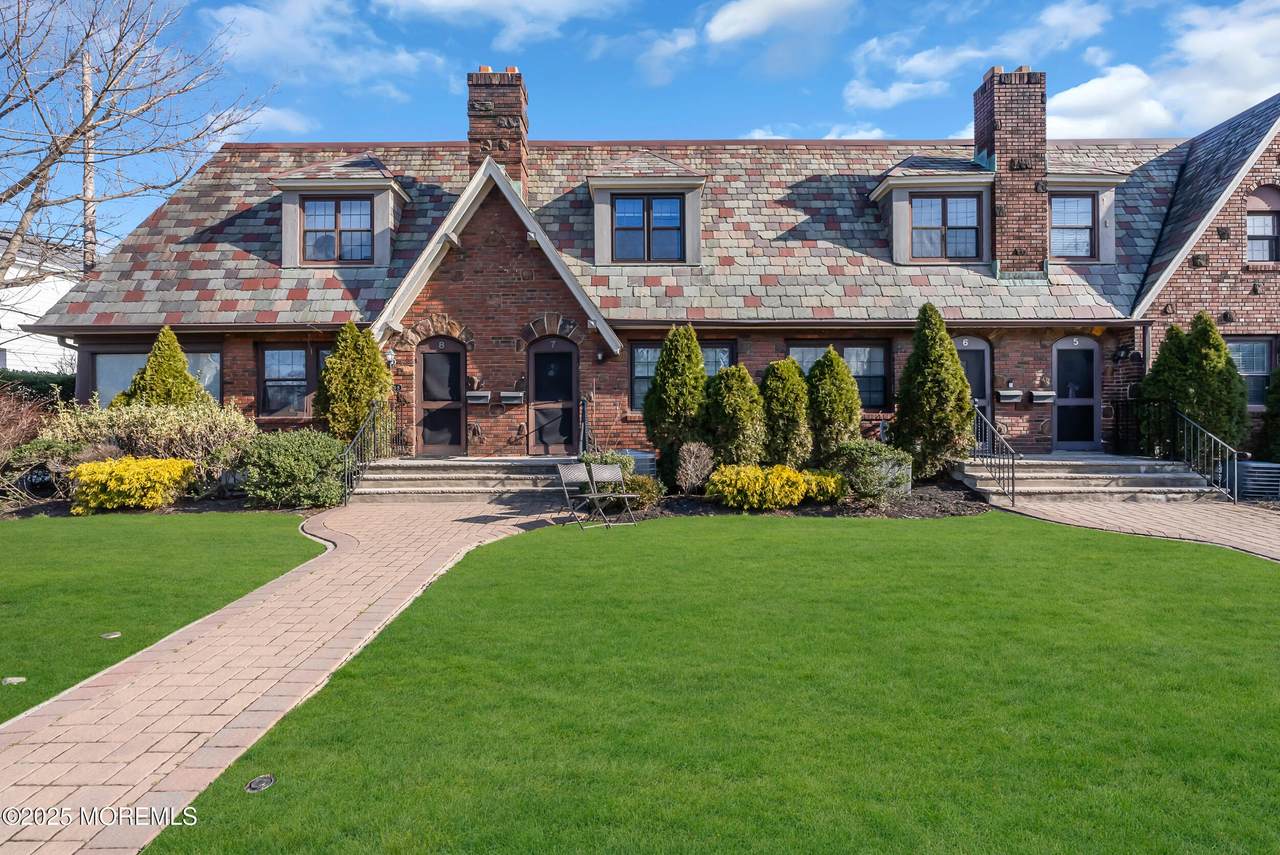 1001 Norwood Avenue - Photo 1