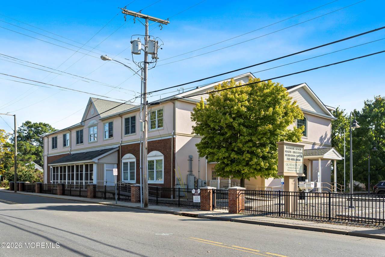 100 Main Street - Photo 1