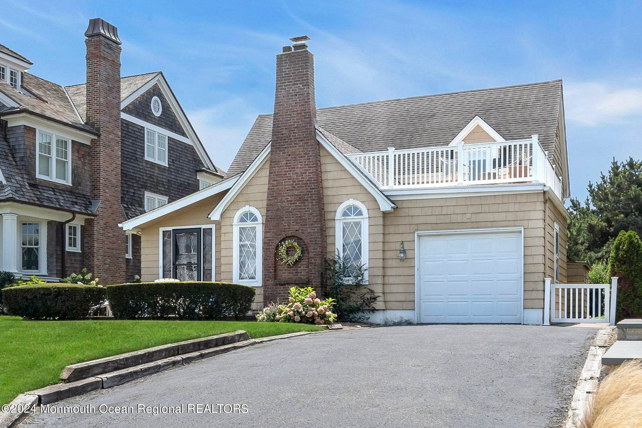 10 Chicago Boulevard - Photo 1