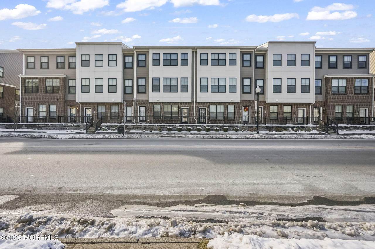 353 Main Street - Photo 1