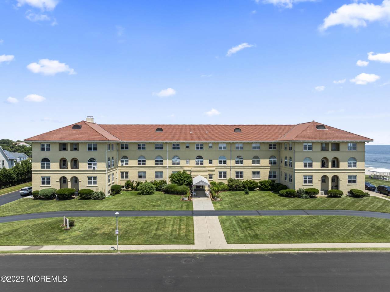 1 Roseld Avenue - Photo 1